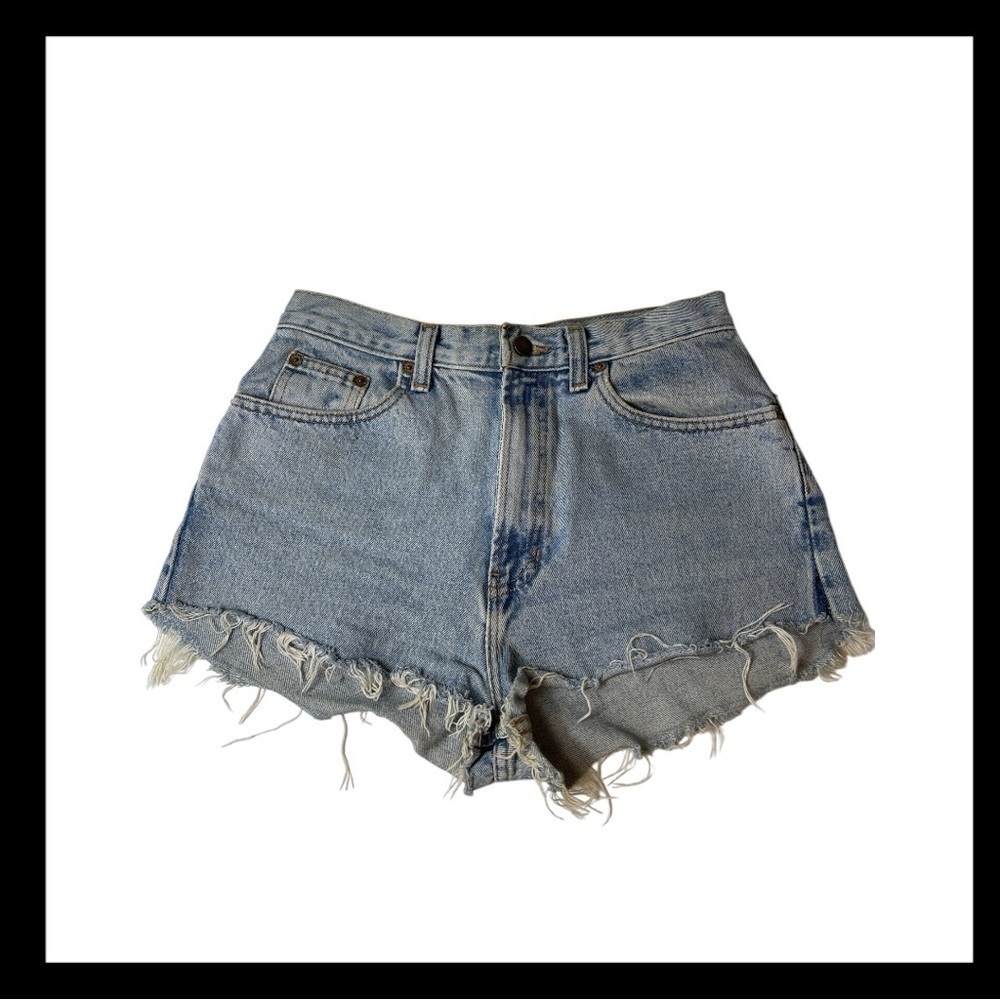 Freeway Exchange 100% Cotton Jean Shorts Distressed Denim Fry Hem Size 28